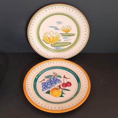 LOT 174: Stangl Pottery 'Water Lily' and 'Fruit' Plates w/ Signed and Numbered Mallony Ceramics Plate &...