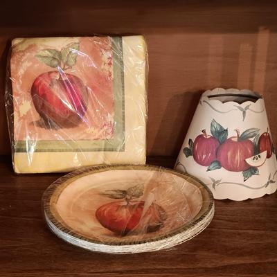 LOT 175: Large Collection of Apple Themed Kitchenware and Decor