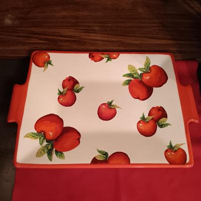 LOT 175: Large Collection of Apple Themed Kitchenware and Decor