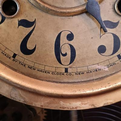 LOT 177: New Haven Clock Co. Mantel Clock
