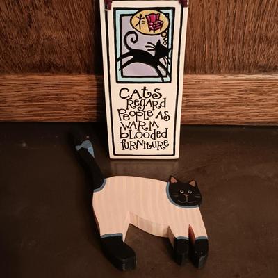 LOT 181: Large Collection of Cat-Themed Decor