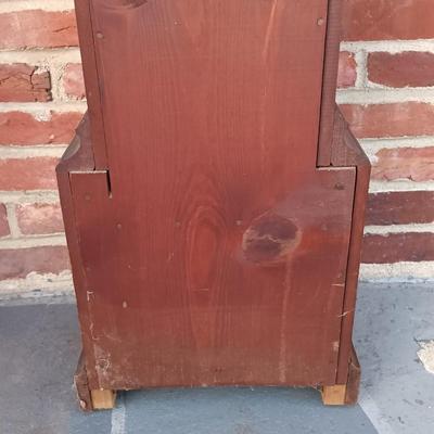 LOT 183: Federal-Style 4ft "Granddaughter" Clock