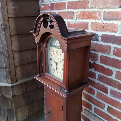 LOT 183: Federal-Style 4ft "Granddaughter" Clock