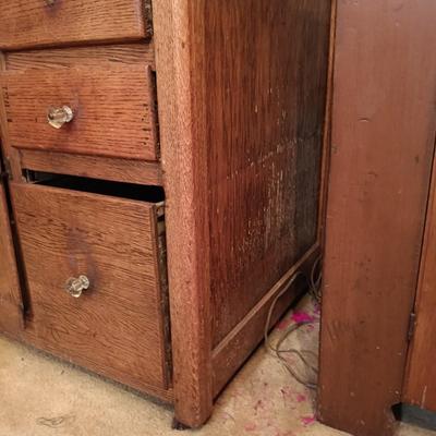 LOT 184: Antique Hoosier Kitchen Cabinet
