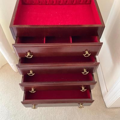 D1166 Mahogany Flatware Chest on Stand