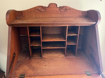 LOT 71F: Vintage / Antique Secretary Desk