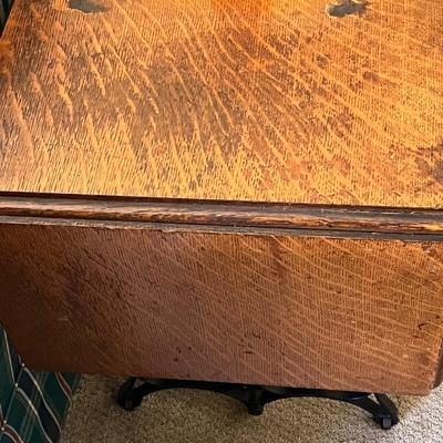 LOT 72F: Antique New Home Sewing Machine w/ Table and Cover