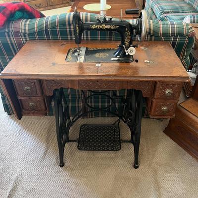 LOT 72F: Antique New Home Sewing Machine w/ Table and Cover