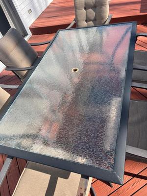 LOT 73P: Patio Table w/ 6 Chairs (2 Swivel), Cushions and Umbrella Stand