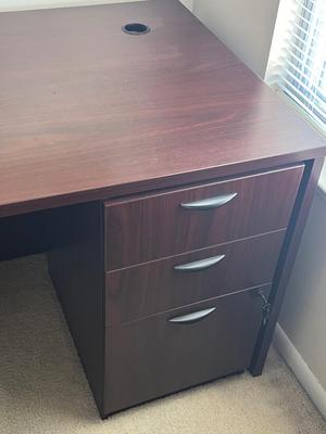 LOT 77M: Office Desk, Chair and 2-Drawer File Cabinet.