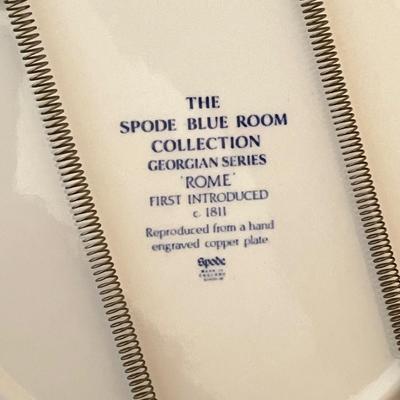 LOT 81D: Blue and White Pattern Decorative Wall Plates - Spode and More