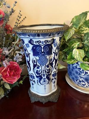 LOT 89D: Blue and White Pattern Vase and 2 Pots with Faux Plants