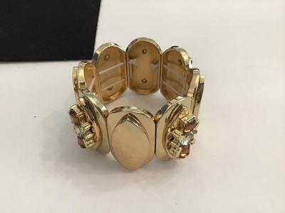 Gold Tone Stretch Bracelet