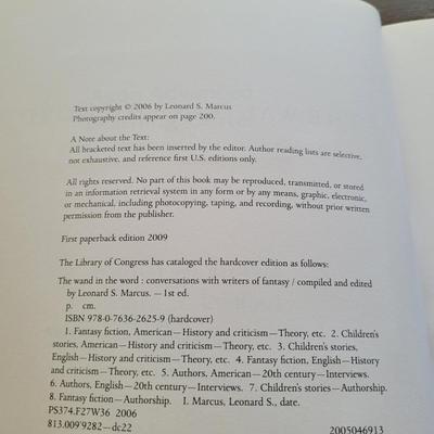 Vintage Fantasy Books (LR-EL)