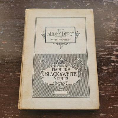 Harper's Black and White Series Books (LR-EL)