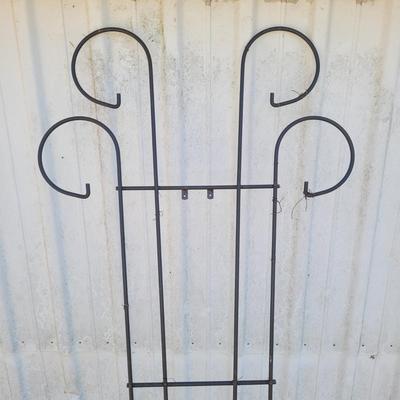 Three Metal Trellises (Y-EL)