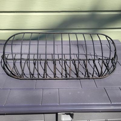 Three Hanging Metal Planters (Y-EL)