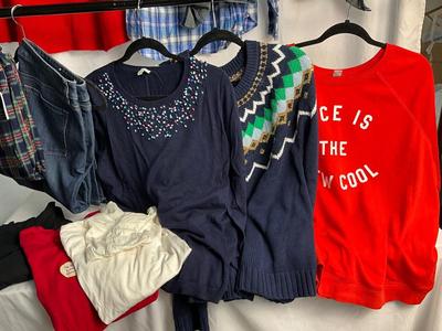 Lot E 346 Nice is The New Cool Top Lot (XL)