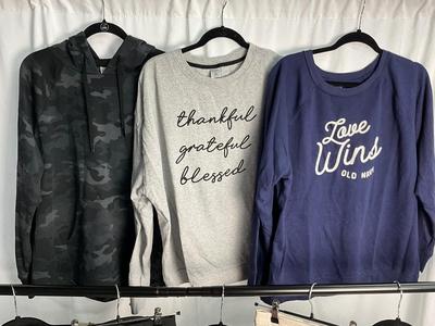 Lot D 358 Thankful, Grateful, Blessed Woman’s Clothing Lot (XL)