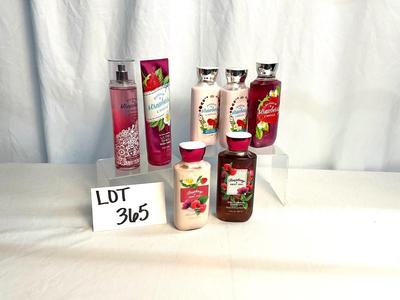 Lot M 365 BATH & BODY WORKS Strawberry Raspberry Lot