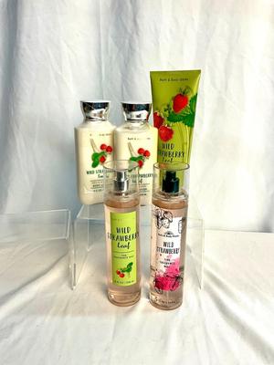 Lot M 368 BATH & BODY WORKS Summertime Lot