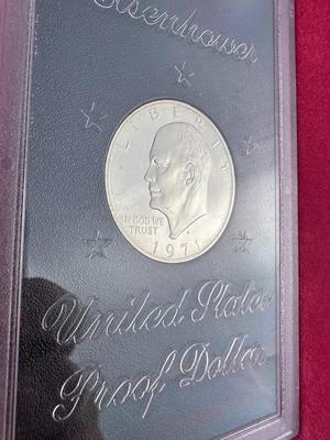 Coins: Proof Eisenhower Silver Dollars in Display Case (qty: 3)