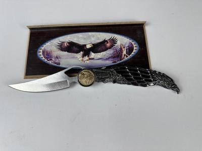 Eagle-theme folding knife