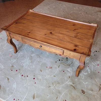 Solid Wood French Style Coffee Table (BD-EL)
