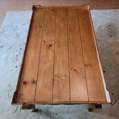Solid Wood French Style Coffee Table (BD-EL)
