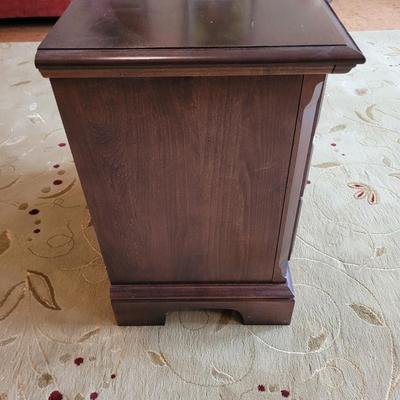 Kincaid Two Drawer Nightstand (BD-EL)