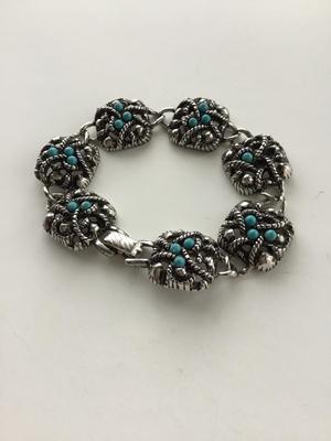 Vintage Avon marked beautiful fashion bracelet