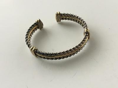 Beautiful unmarked fashion cuff