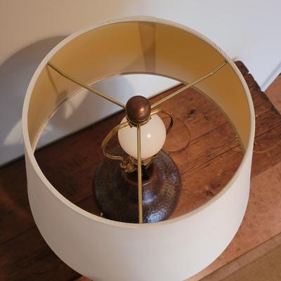 Hammered Metal Lamp (BD-EL)