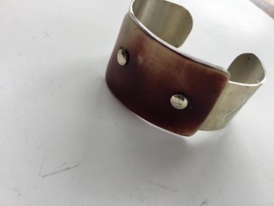 Beautiful unmarked fashion cuff bracelet