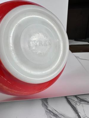 Vintage Mixing Bowls (set of 3) Pyrex and Fire King