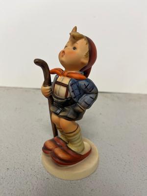 Hummel Lot #2