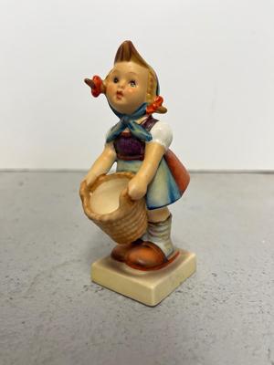 Hummel Lot #3