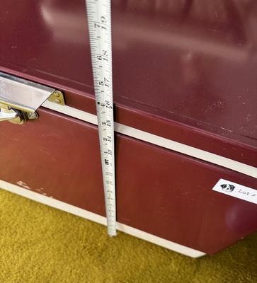 Vintage Coleman Steel Belted 80 Cooler