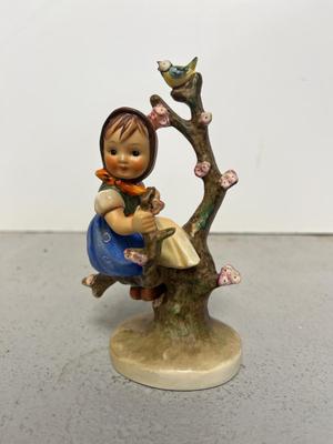 Hummel Lot #6