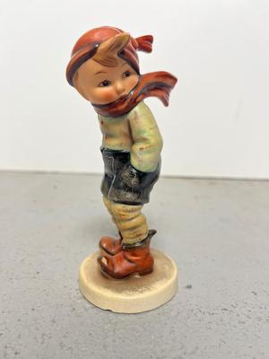Hummel Lot #8