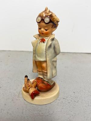 Hummel Lot #9