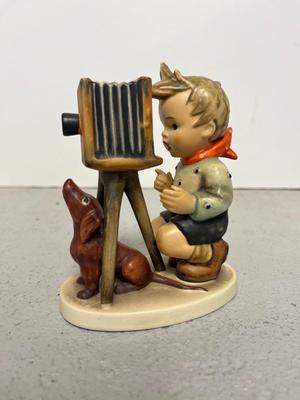 Hummel Lot #9
