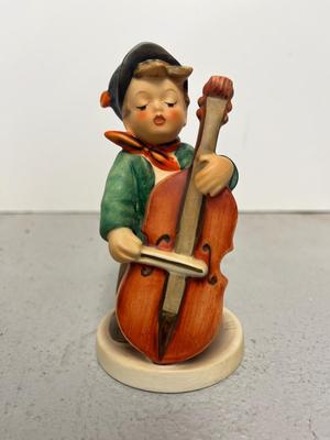 Hummel Lot #11
