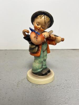 Hummel Lot #12
