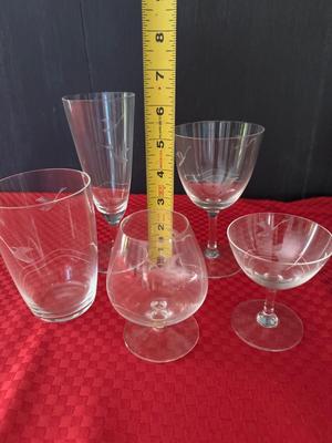 Set of 60 Vintage Etched Glasses - Bird Motif
