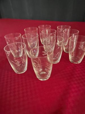 Set of 60 Vintage Etched Glasses - Bird Motif