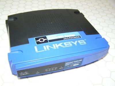CISCO LINKSYS EtherFast Cable/DSL Router w/ 4-Port Switch