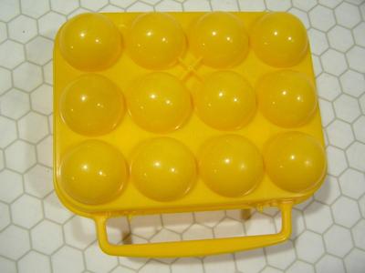 (3of4)Egg carrier for camping or whatever.