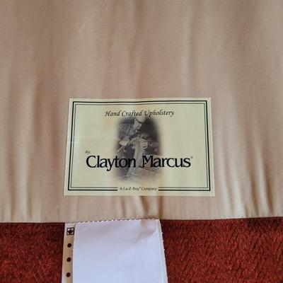 Clayton Marcus Couch with Throw Pillows (BD-EL)
