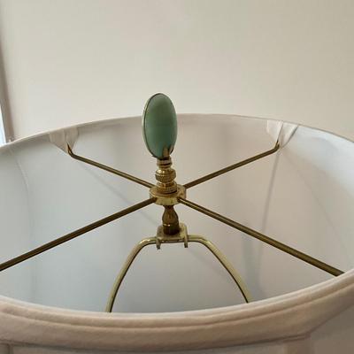 L1188 Large Green Porcelain Chinese Peacock Lamp with Silk Shade